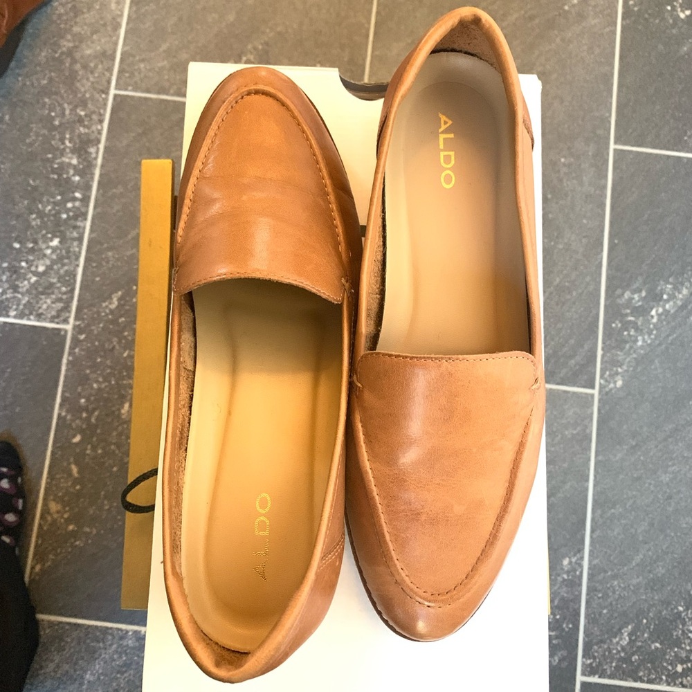 Aldo tan leather loafers size 39-8.5